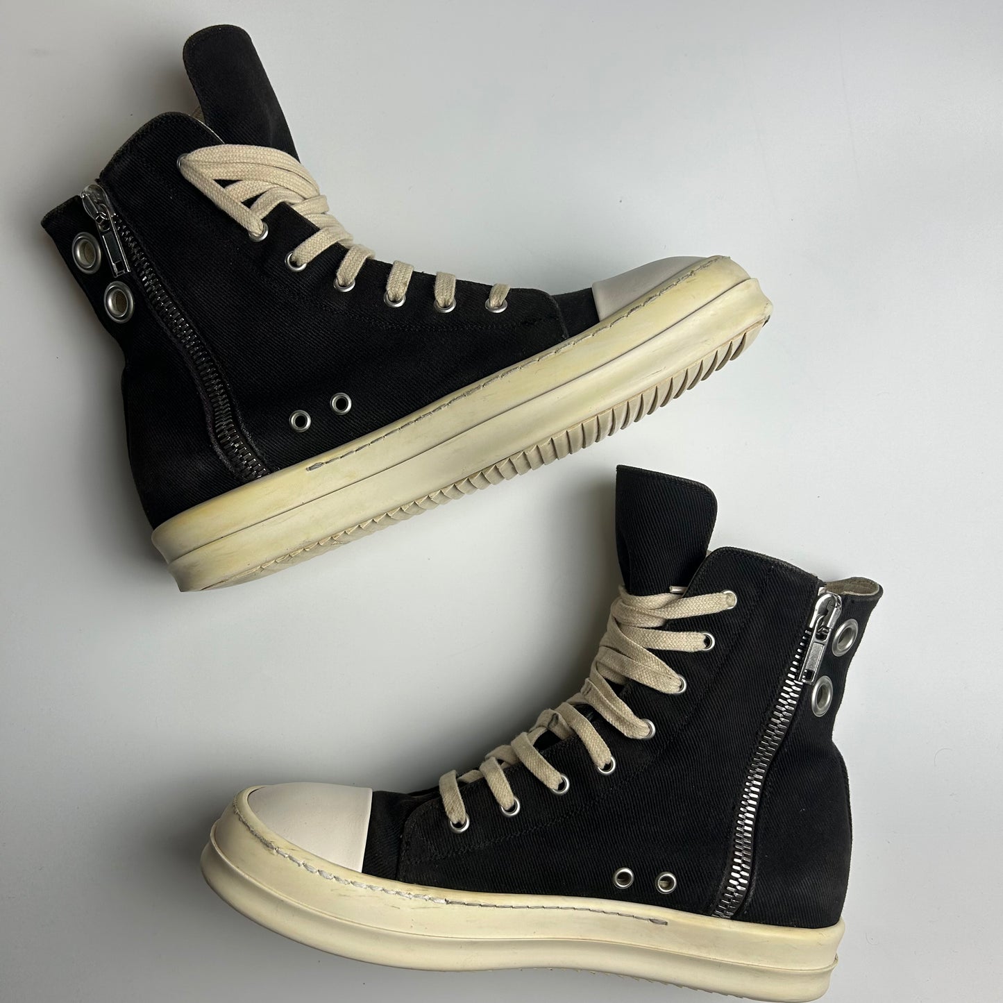 Ramones High Eyelets