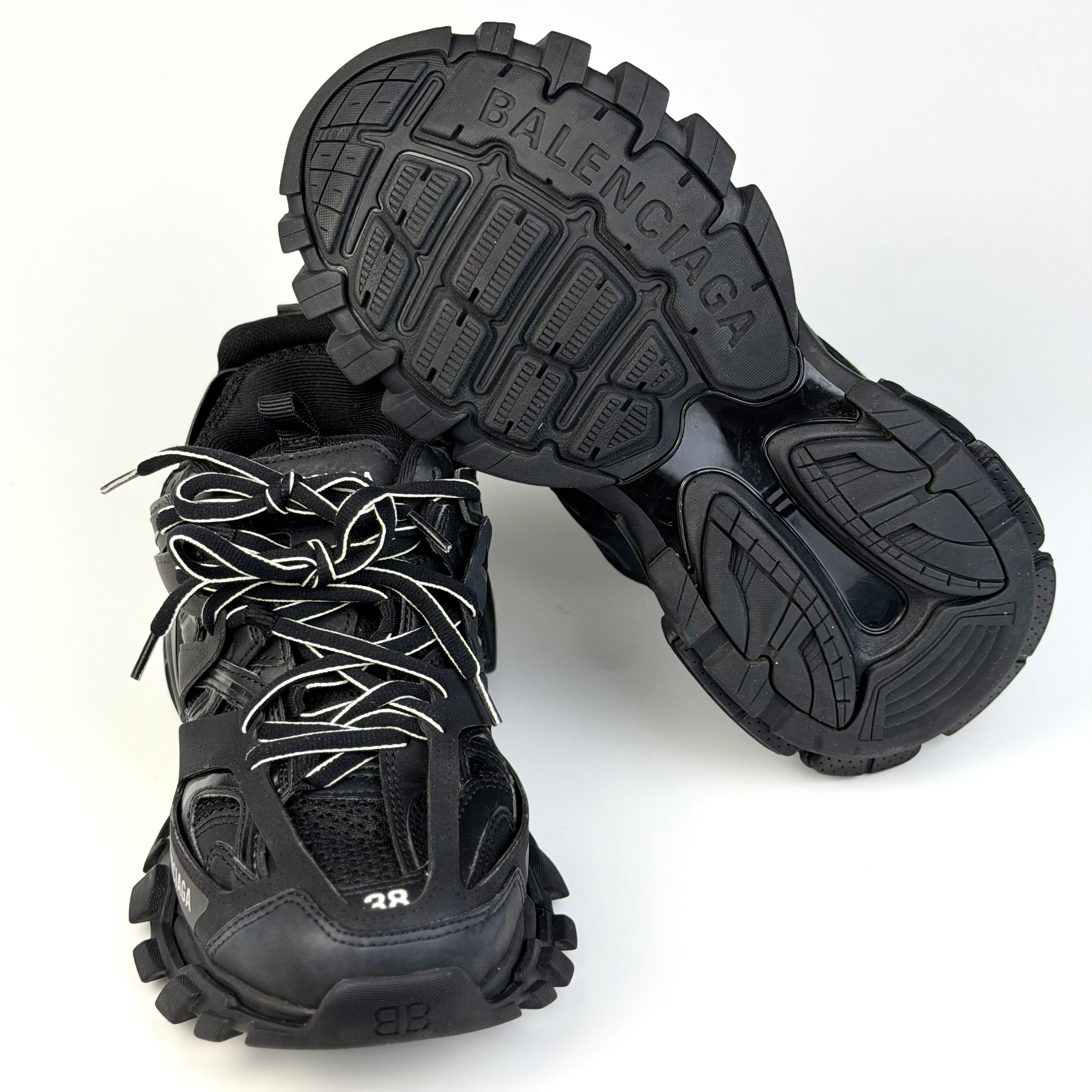 Balenciaga Track Black
