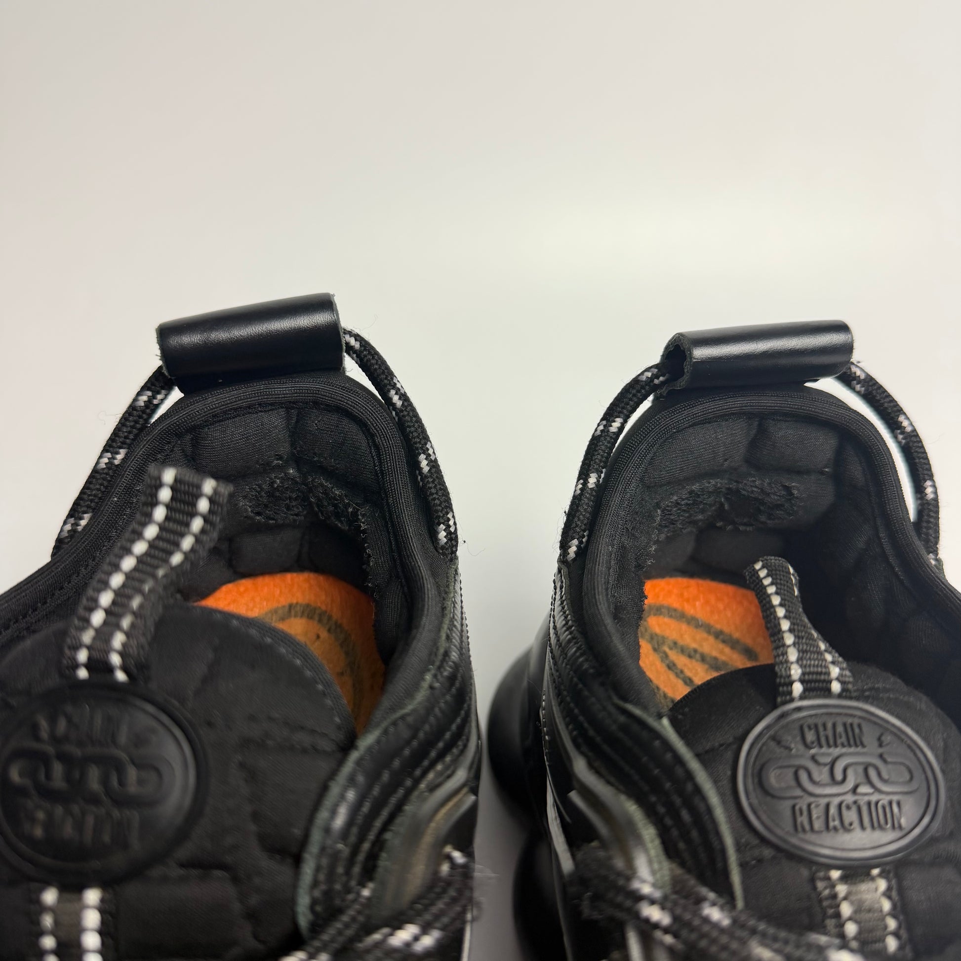 Versace Chain Reaction Black