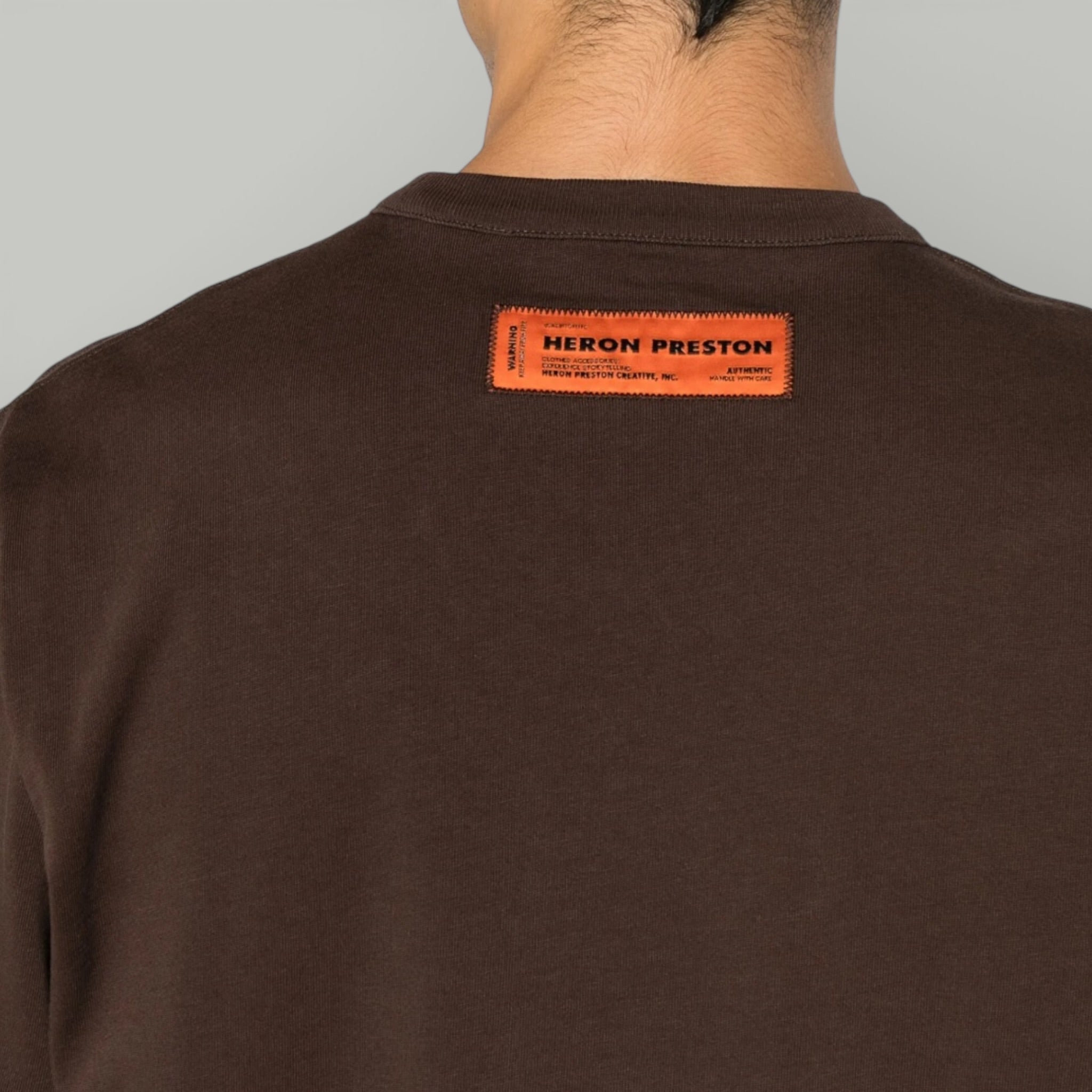 HERON PRESTON men clothing – detaliu logo | VSTEALS