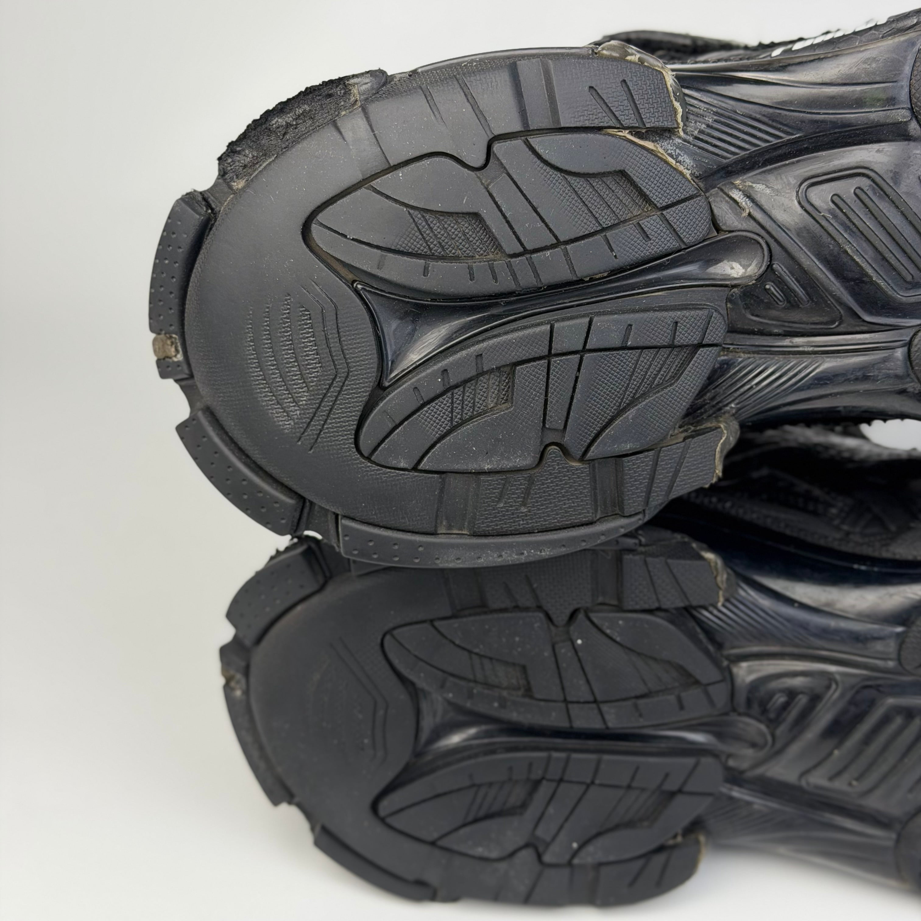 Balenciaga Runner Black Sneakers