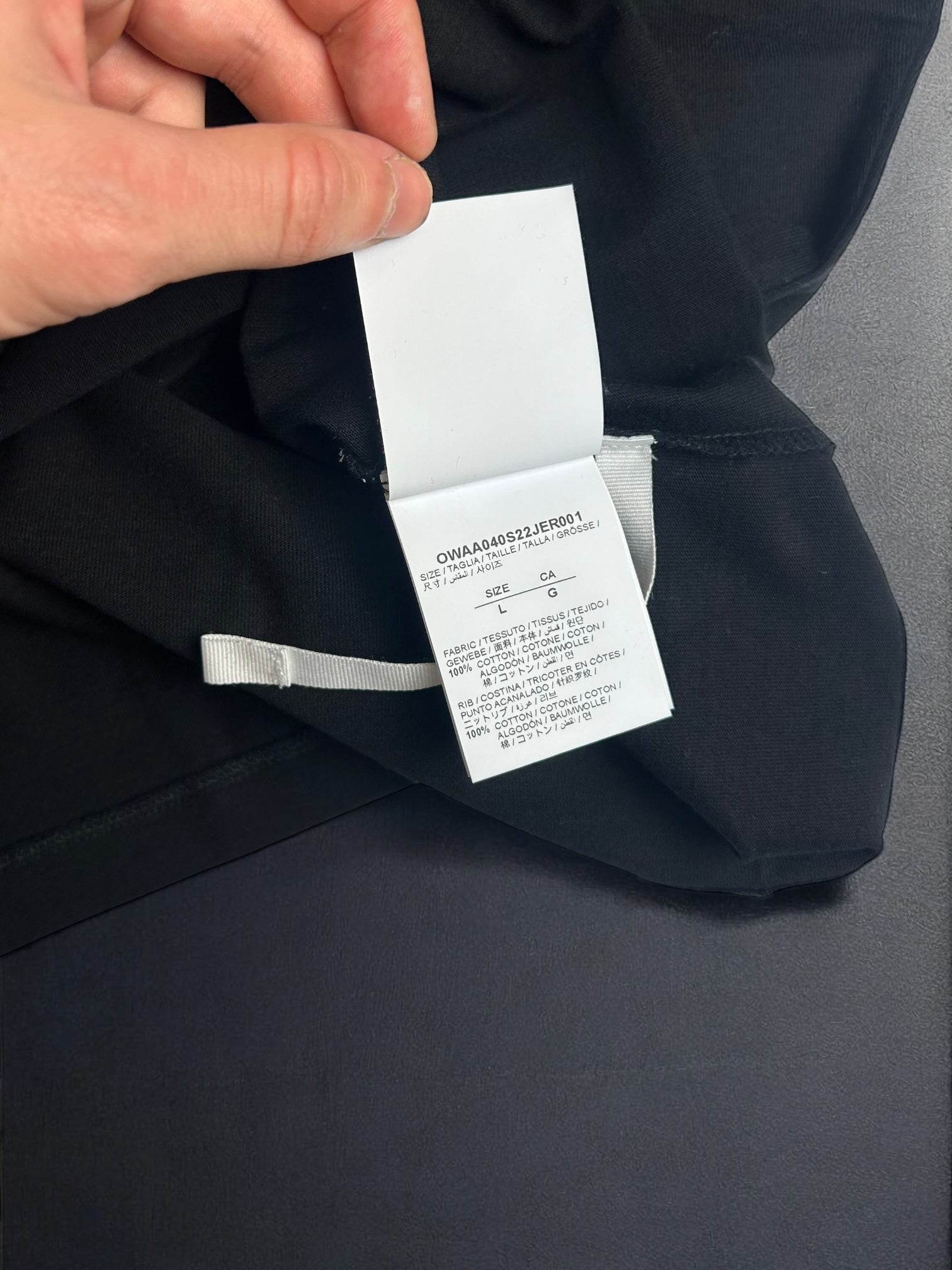 Off-White Script T-shirt - V STEALS