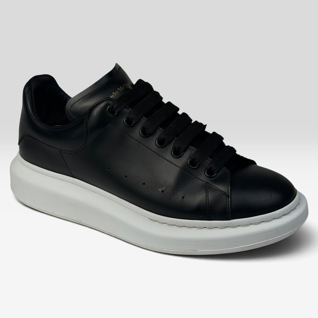 Alexander McQueen Oversized Sneakers Black/Black