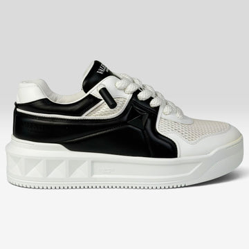 Valentino Garavani One Stud Low-Top White/Black