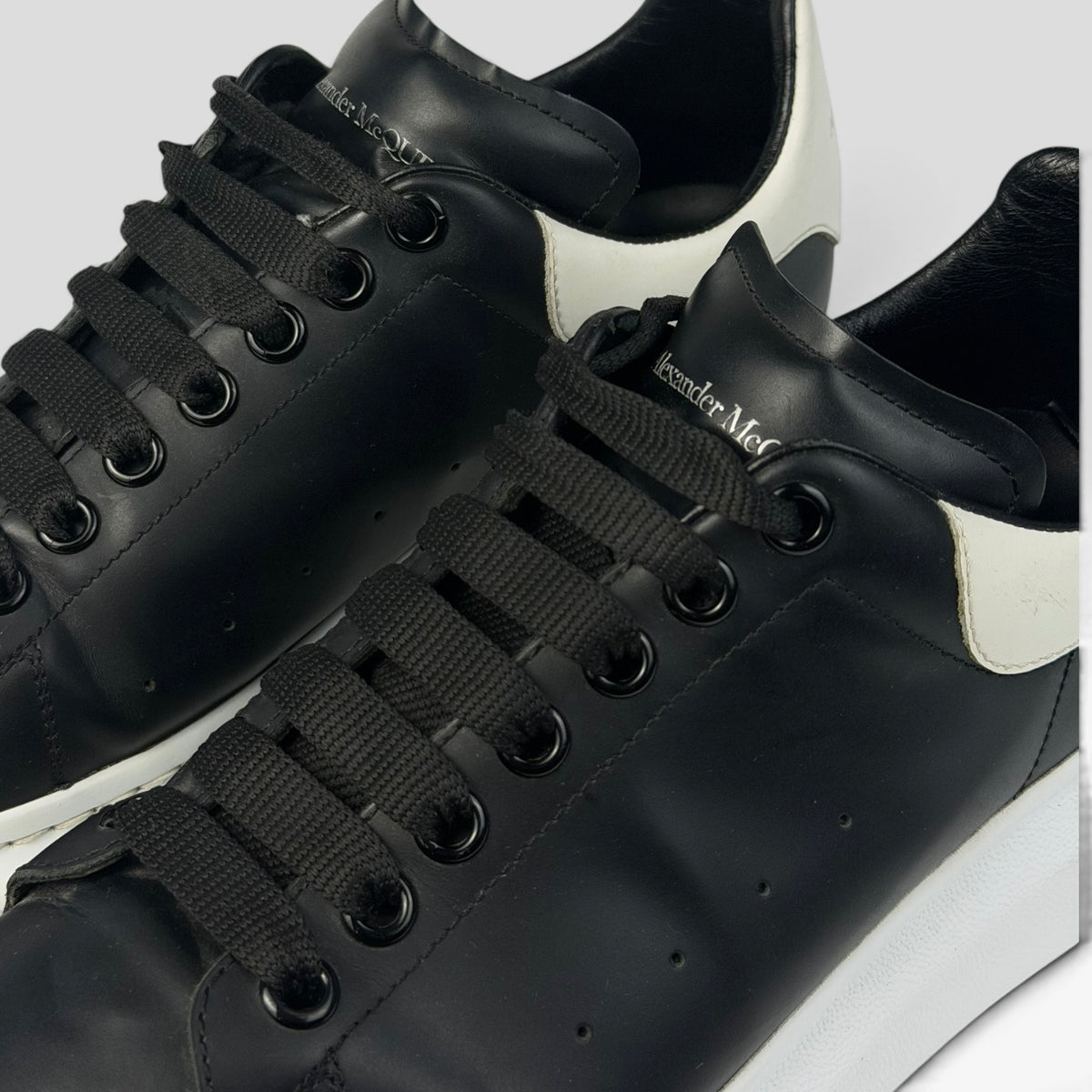 Alexander McQueen Oversized Sneakers Black/White