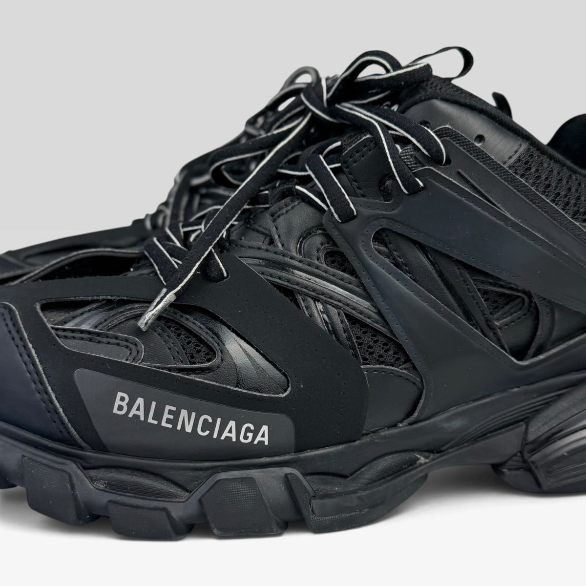 Balenciaga Track Black Incaltaminte Barbati BALENCIAGA în mărimile 41 – ofertă V STEALS