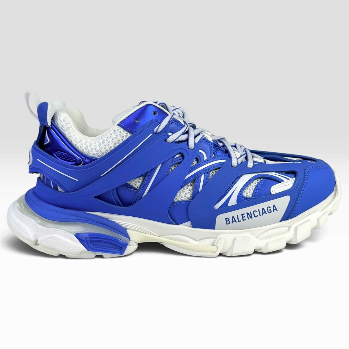 Balenciaga Track LED Blue/White – Incaltaminte Barbati BALENCIAGA la V STEALS