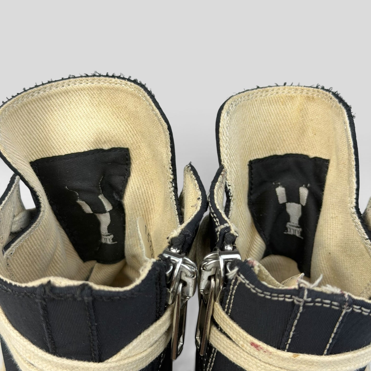 Rick Owens DRKSHDW Ramones High Double Stitch Black/Milk | Sneakers Rick Owens