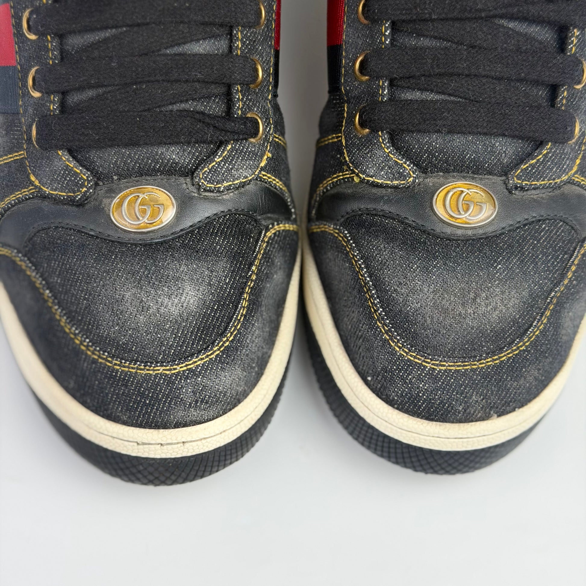 Gucci sneakers denim – detaliu talpă | VSTEALS