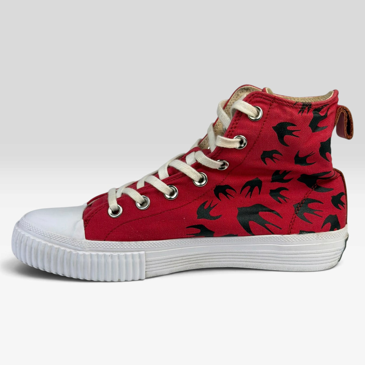 McQ by Alexander McQueen Swallow Vulc High Red