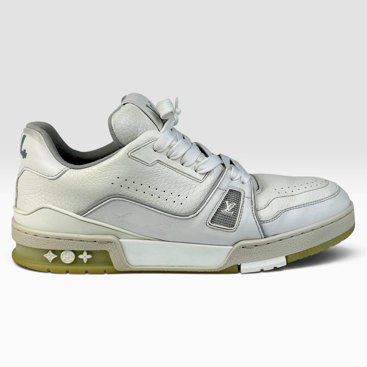 Louis Vuitton LV Trainer White/Grey Signature