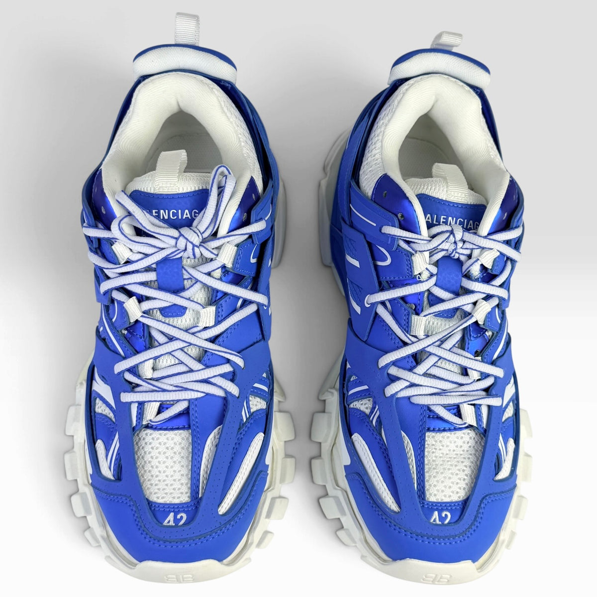 Balenciaga Track LED Blue/White BALENCIAGA – cumpără online de la V STEALS cu livrare rapidă în România – BALENCIAGA