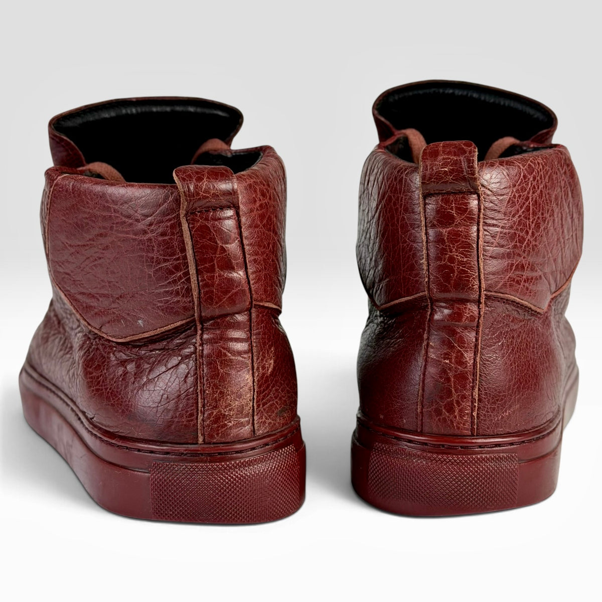 Balenciaga Arena High Rouge
