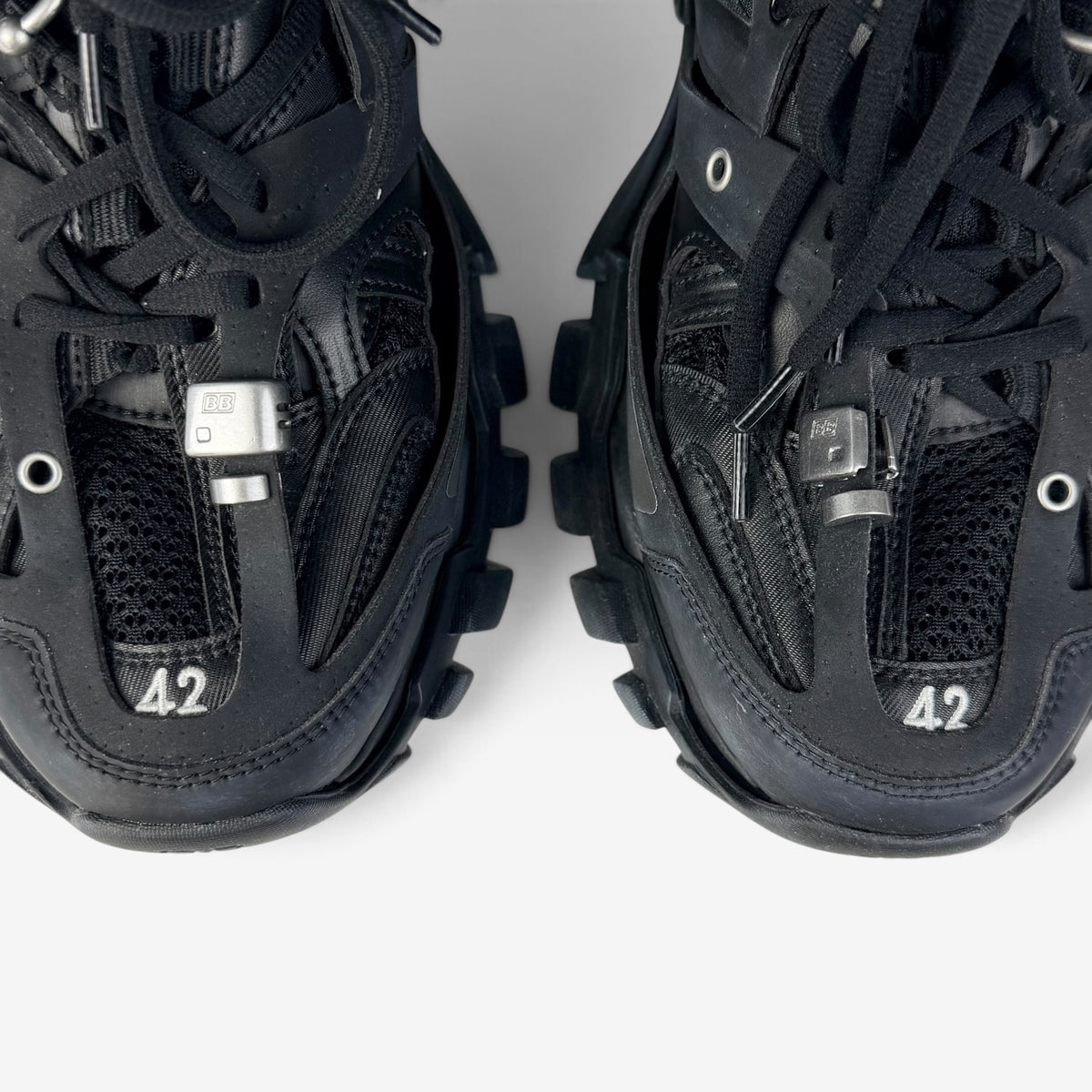 Balenciaga Track Piercing Black