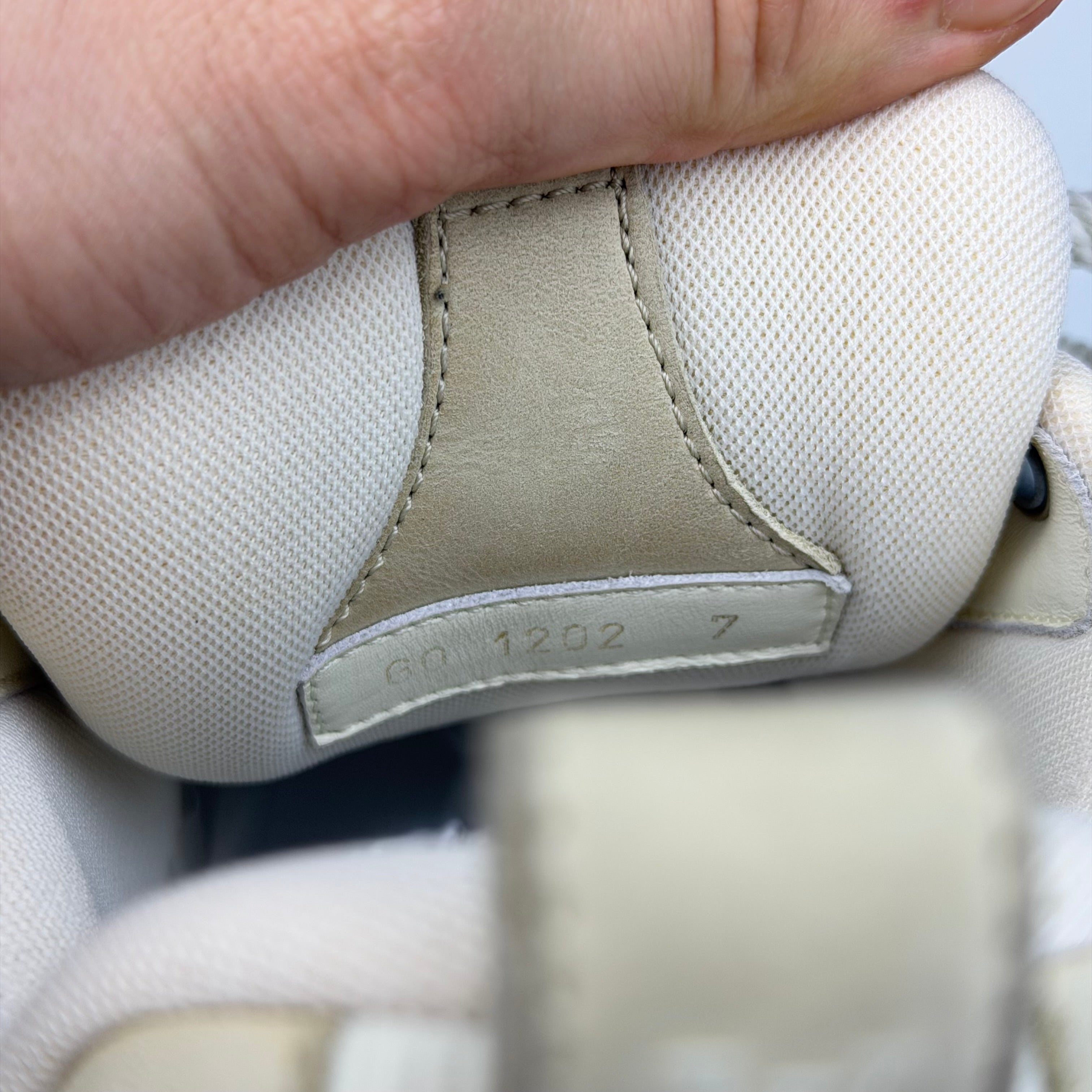 Louis Vuitton LV Skate Beige