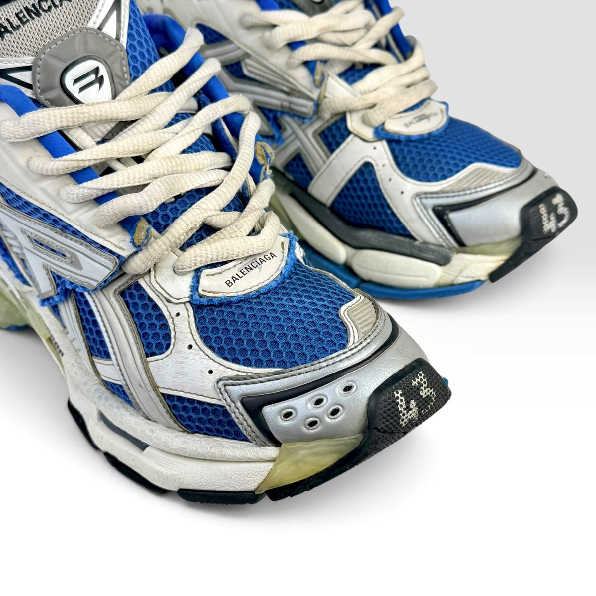 Balenciaga Runner Blue/White Sneakers