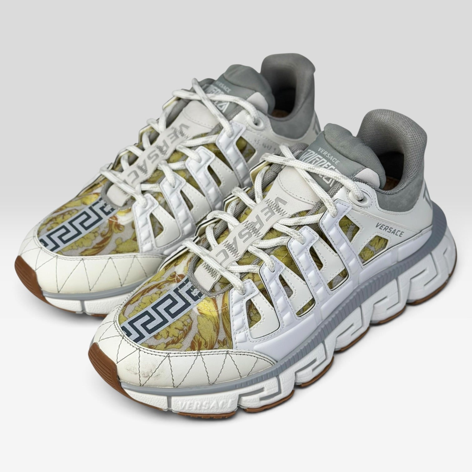 Versace Trigreca White/Grey Barocco