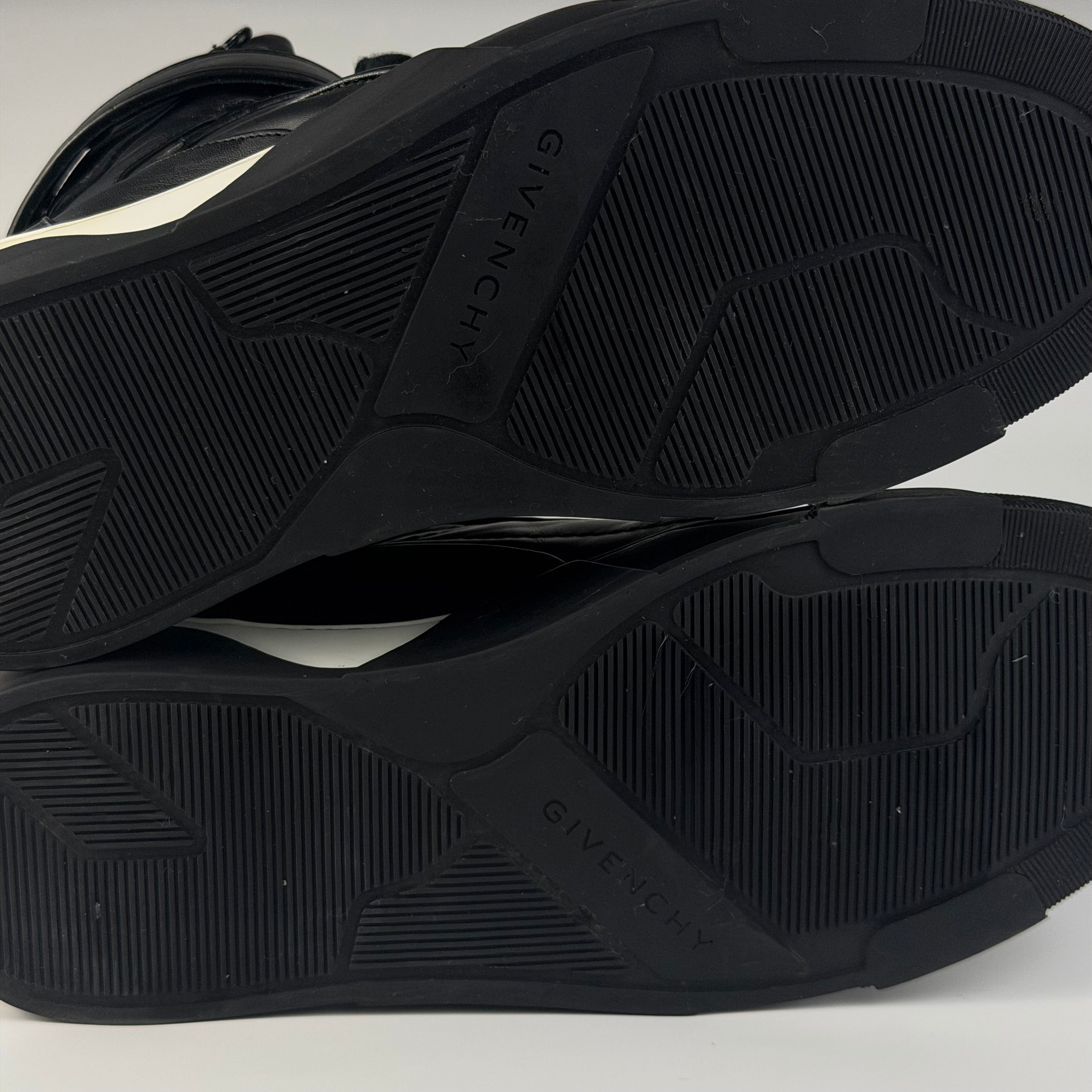 Givenchy Tyson Black/Red Sneakers