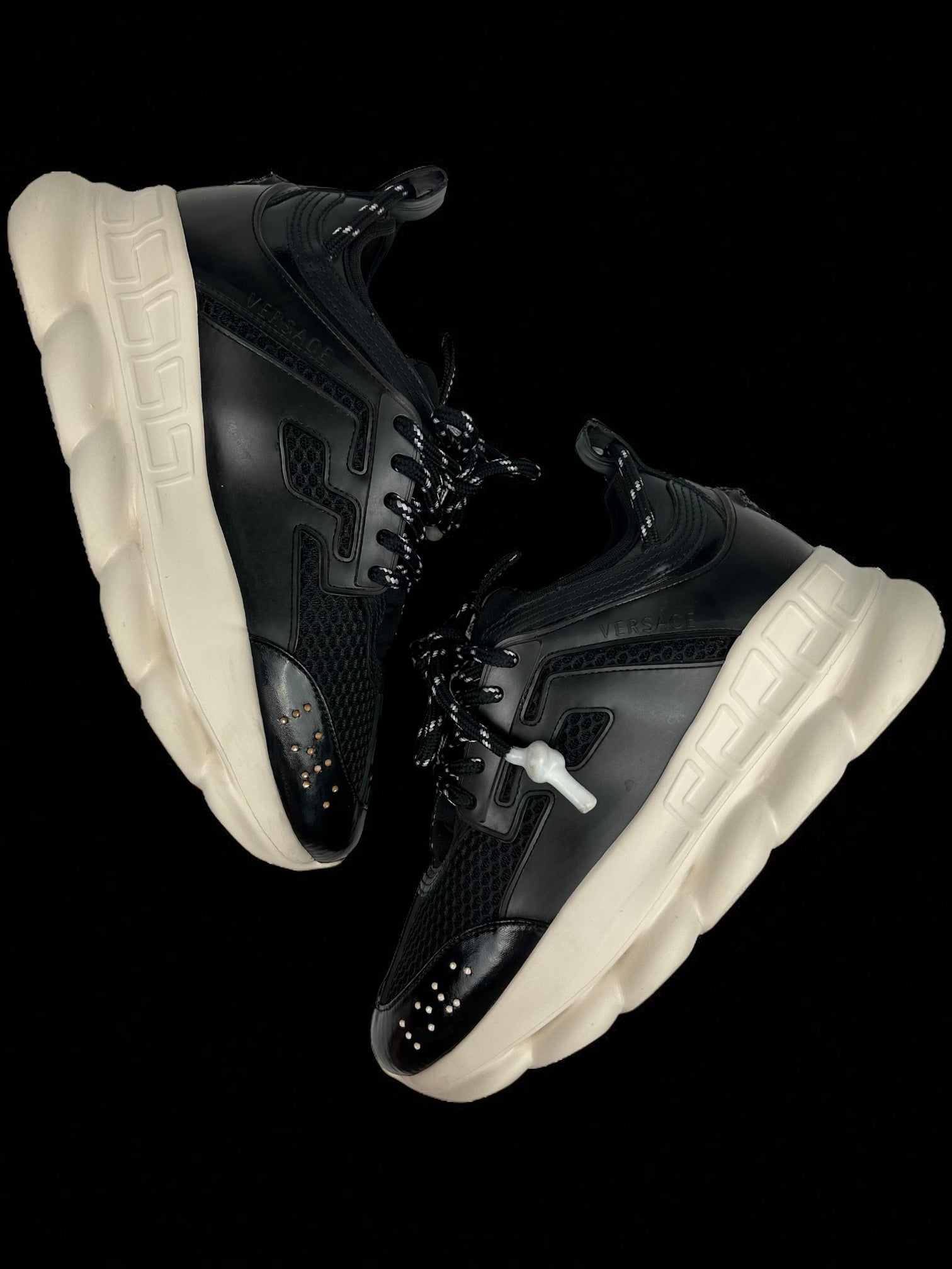 Versace Chain Reaction Black White