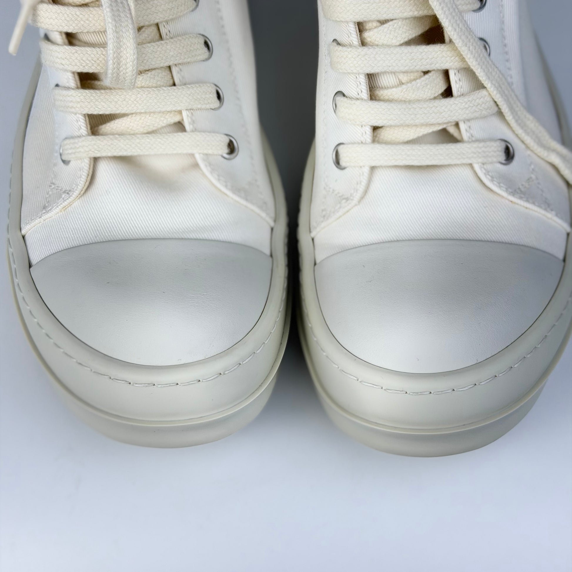 Rick Owens men sneakers – detaliu logo | VSTEALS