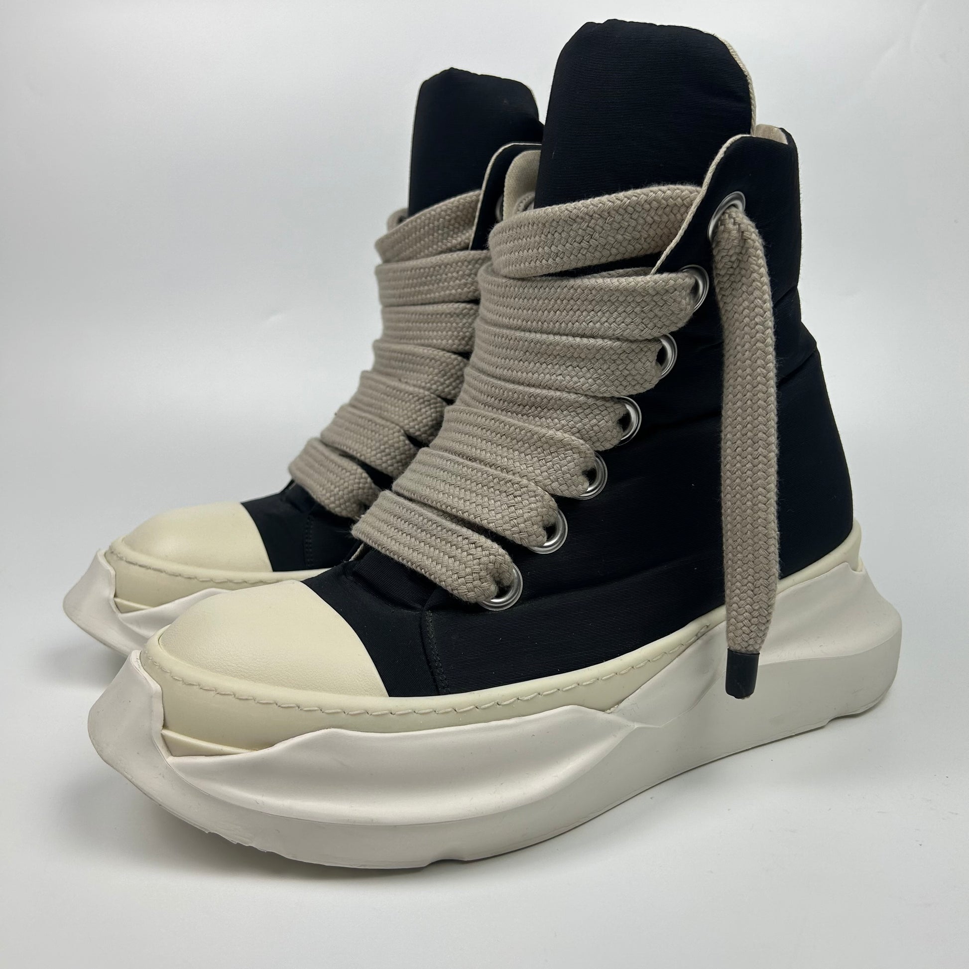 Rick Owens Abstract Ramones Jumbo Lace