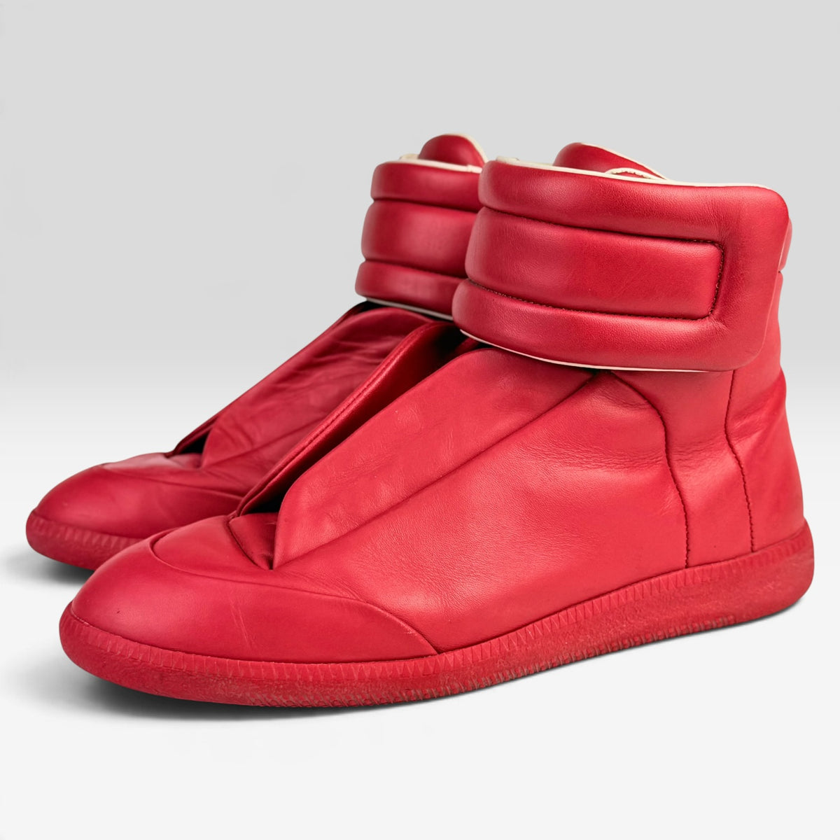 Maison Margiela Future High-Top Red Incaltaminte Femei MAISON MARGIELA în mărimile 40 – ofertă V STEALS