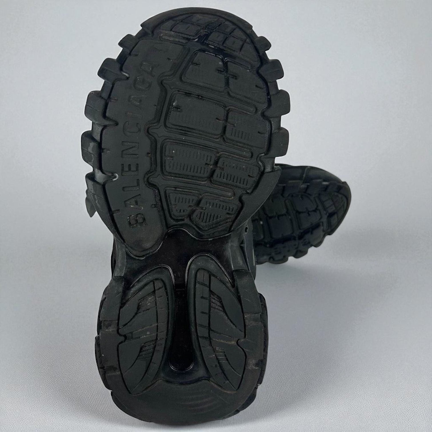 Balenciaga Track Black