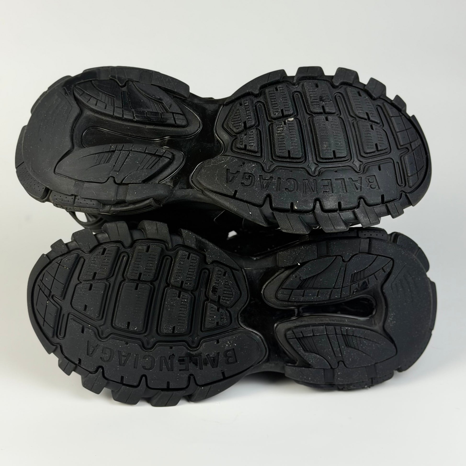 Balenciaga Track Black