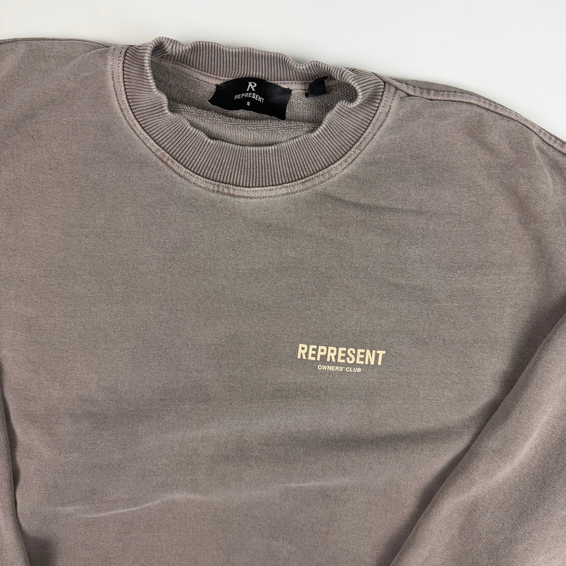 Represent Longsleeve Sweatshirt