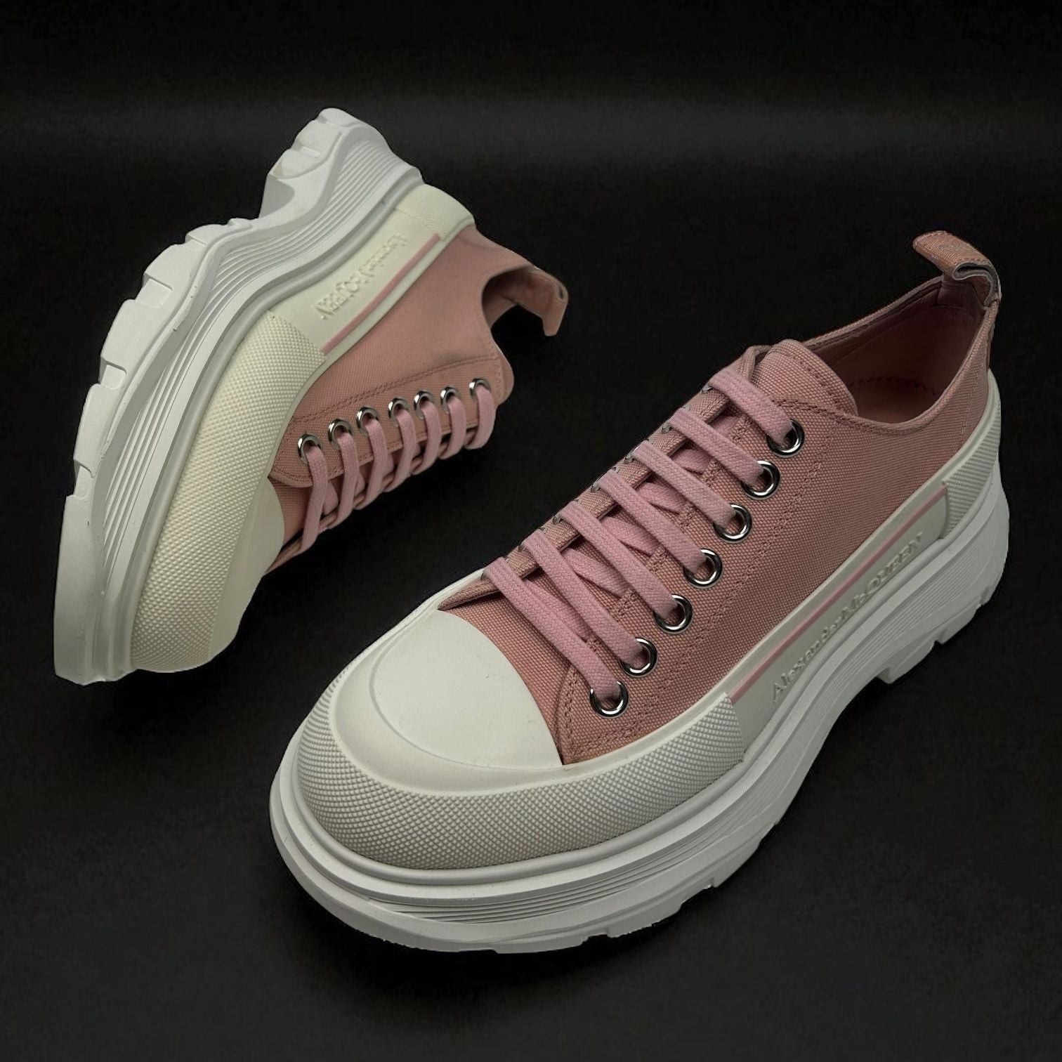 Alexander Mcqueen Tread Slick Lace Up