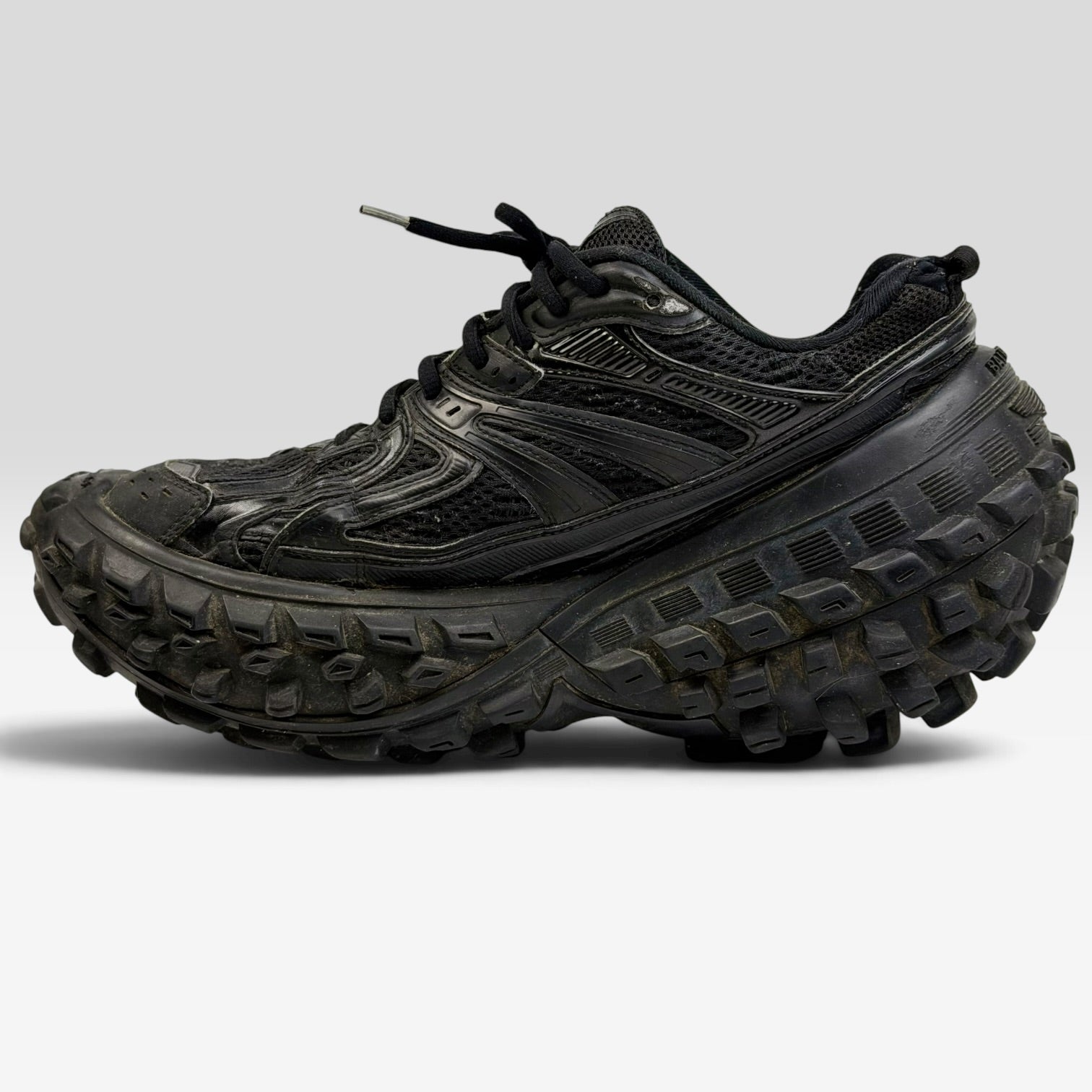 Balenciaga Bouncer Black Sneakers