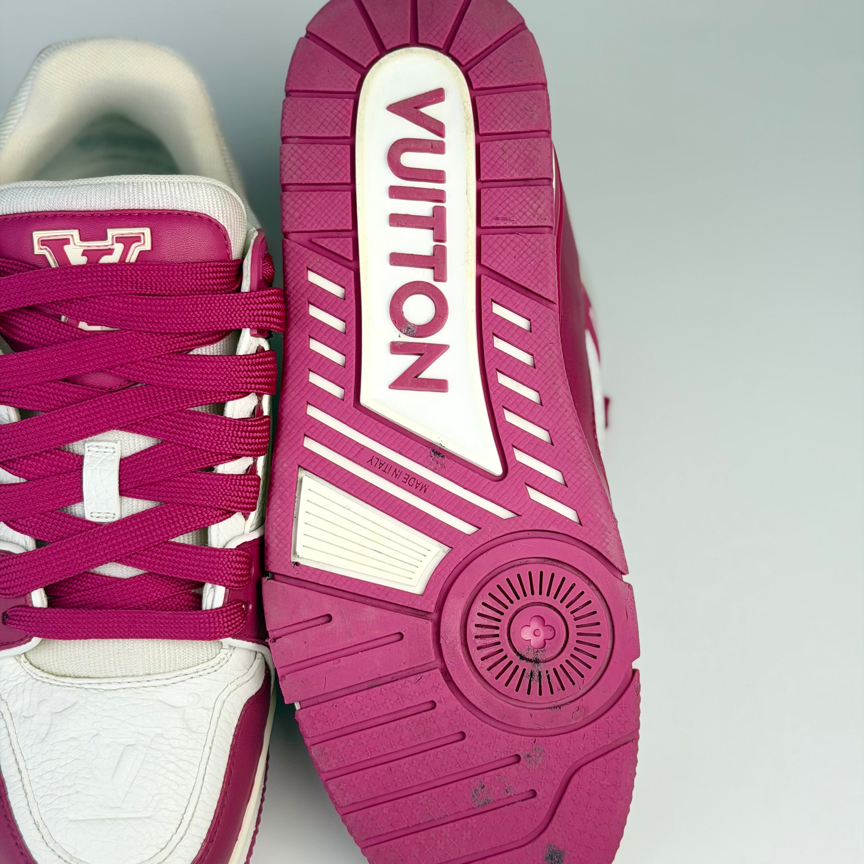 Louis Vuitton Trainer Fuchsia