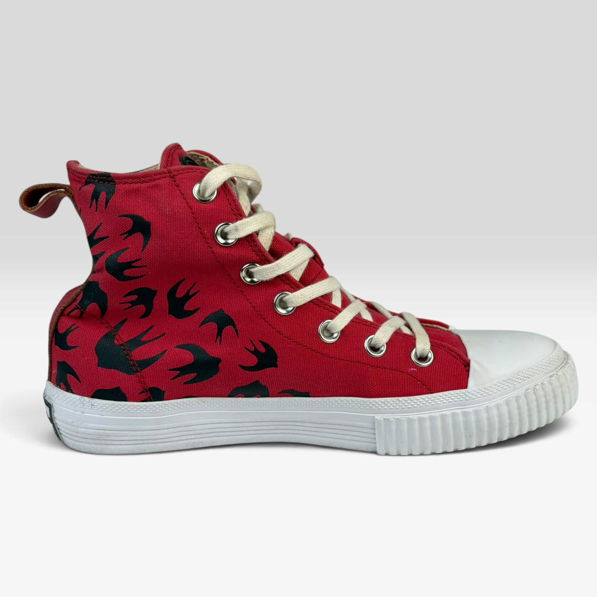 McQ by Alexander McQueen Swallow Vulc High Red