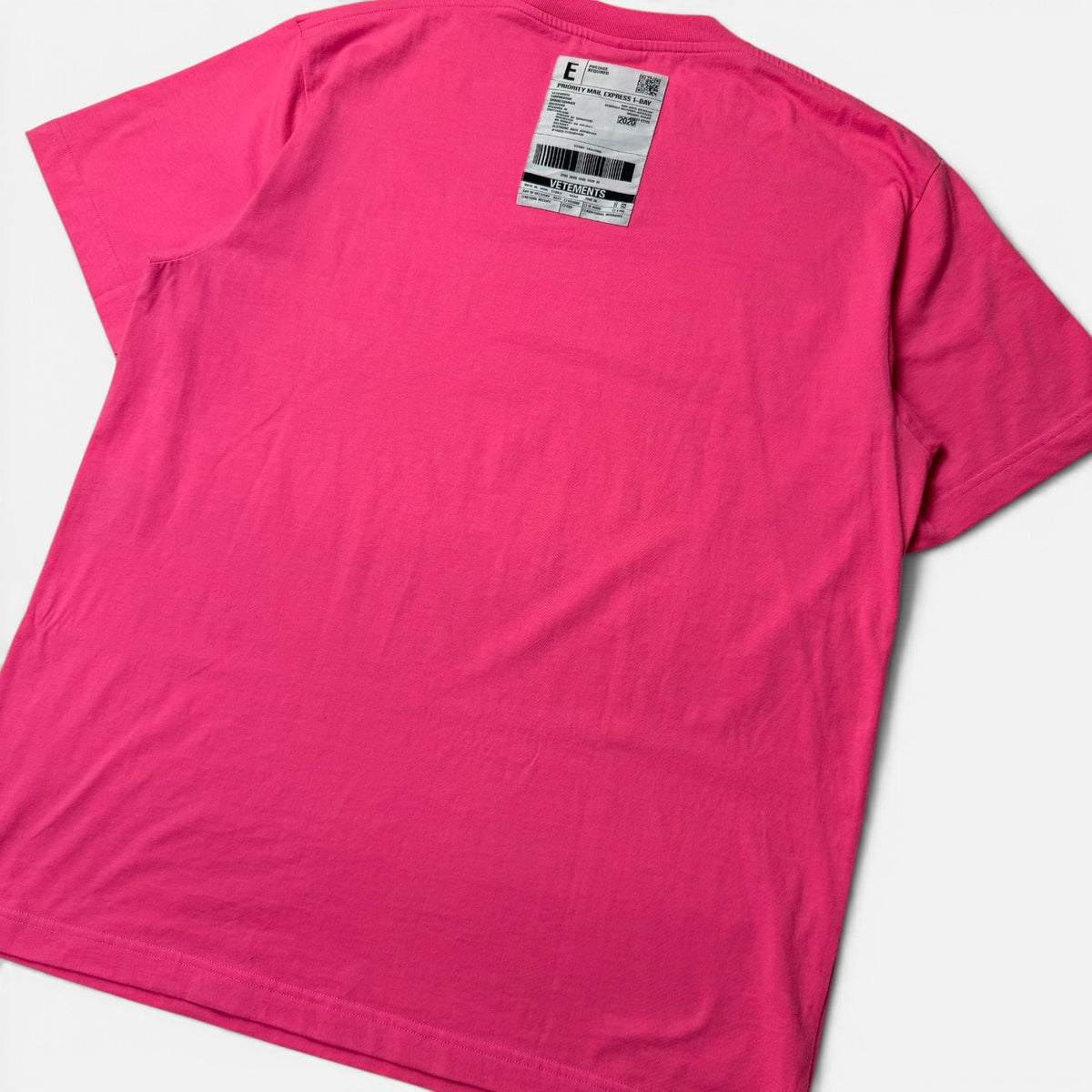 Vetements SS20 "Priority Mail Express" Logo T-Shirt Pink