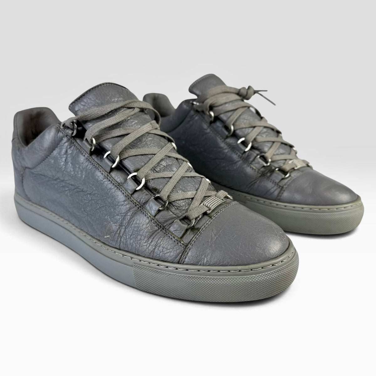Balenciaga Arena Low Grey Leather