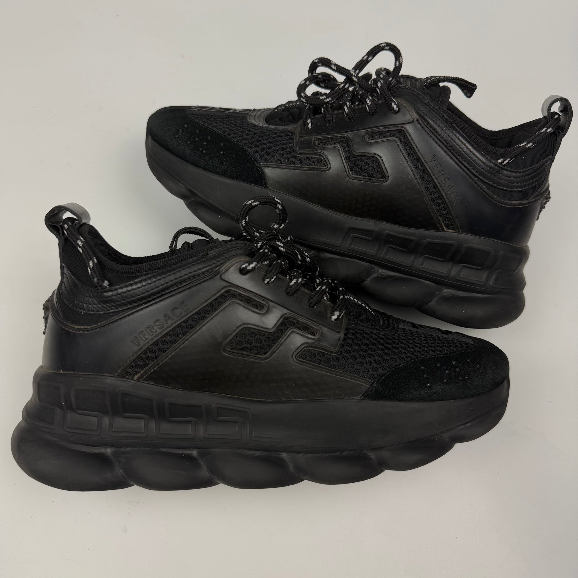 Versace Chain Reaction Black
