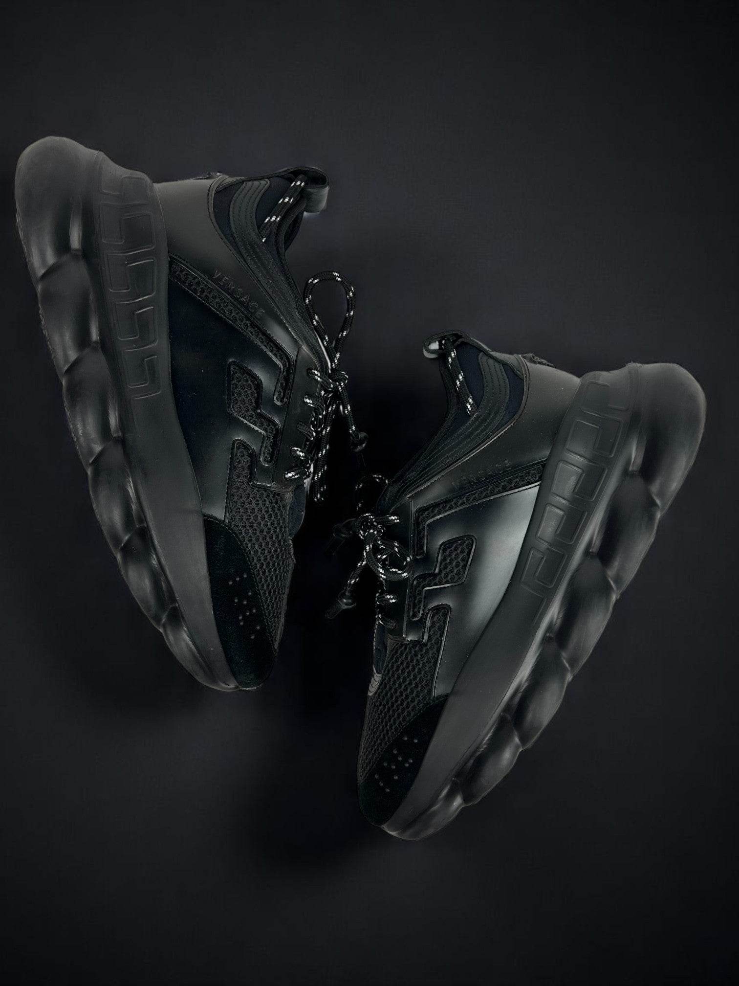 Versace Chain Reaction Black - V STEALS