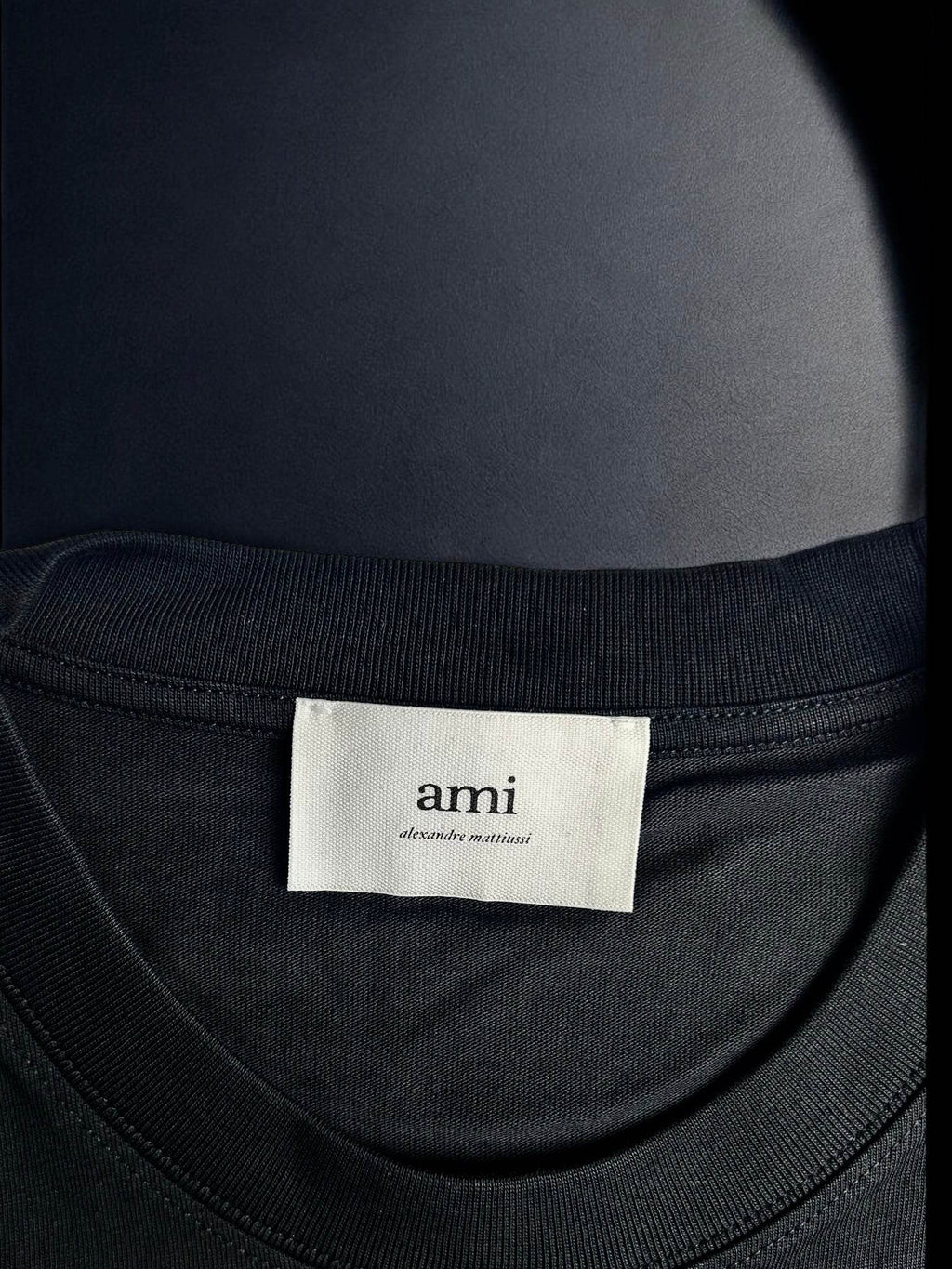 Ami Paris De Coeur Black T-shirt - V STEALS