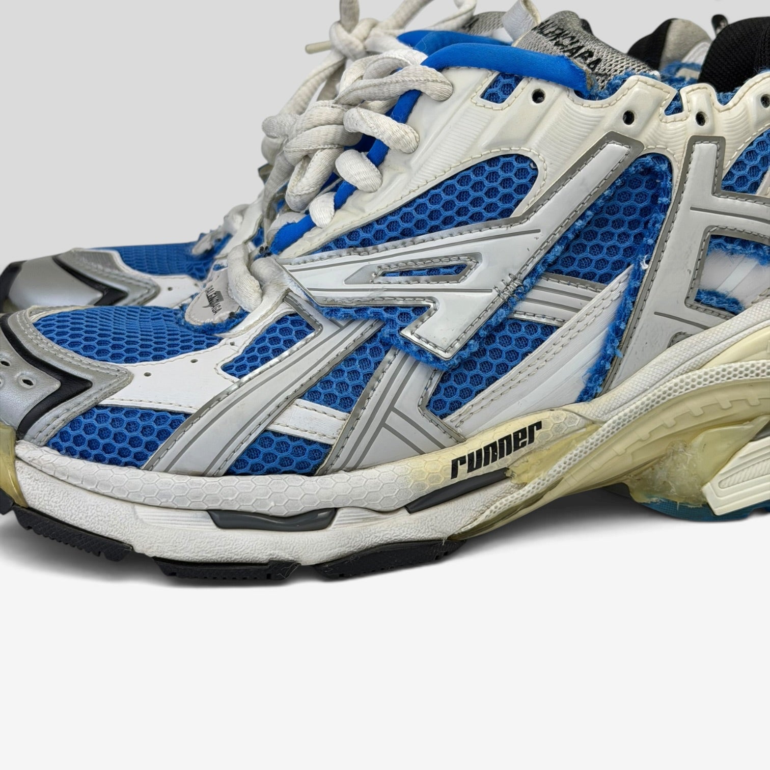 Balenciaga Runner Blue Sneakers, alb, detaliu talpă