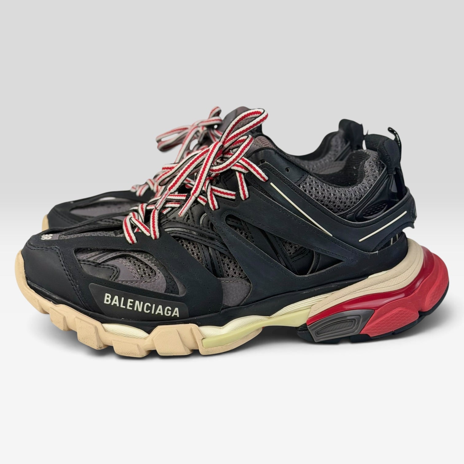 Balenciaga Track Bred Black/Red Sneakers