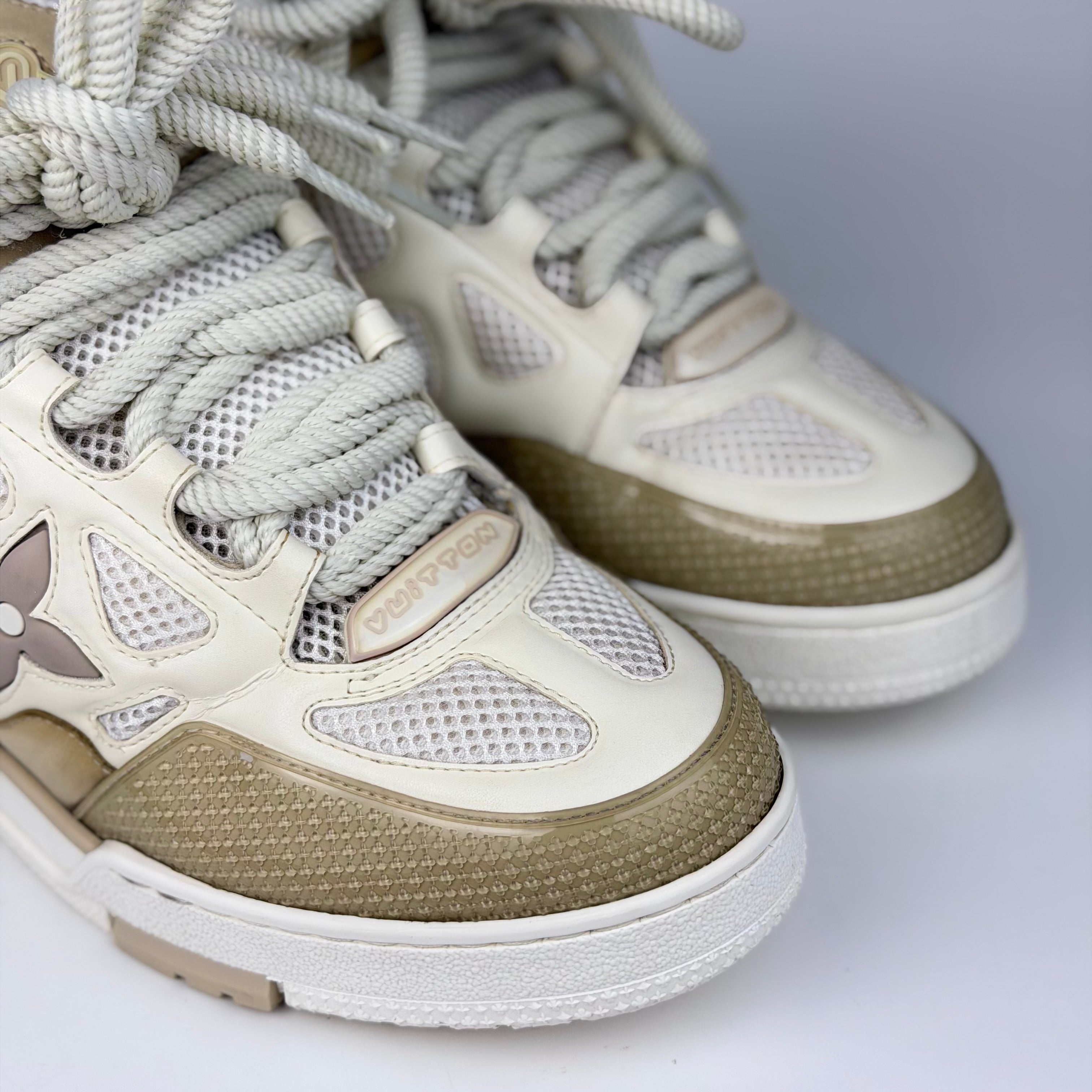Louis Vuitton LV Skate Beige