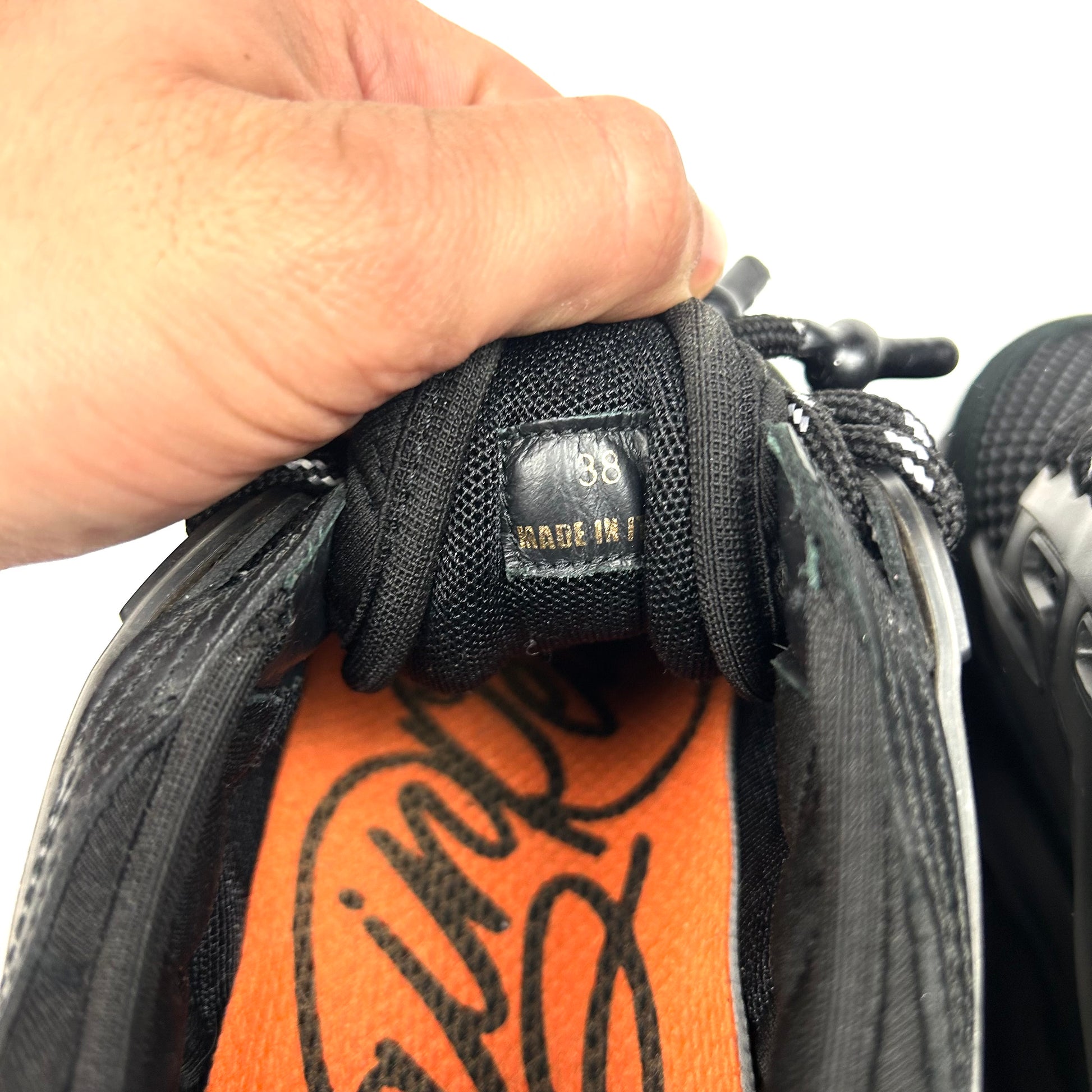 Versace Chain Reaction Black