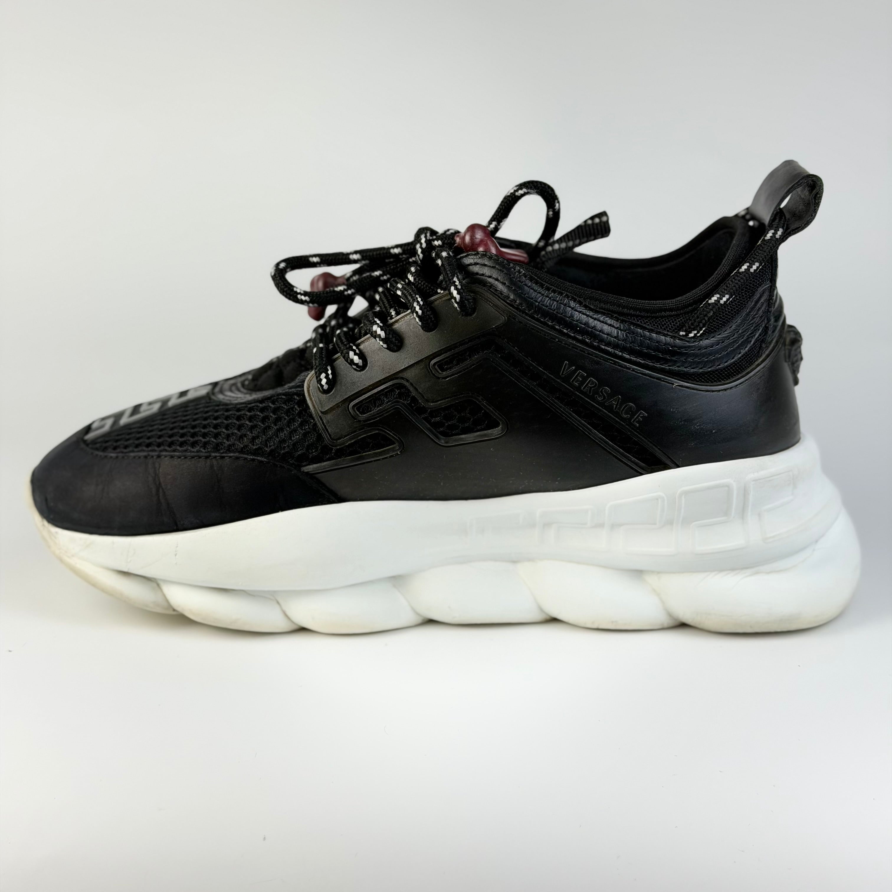 Versace Chain Reaction Black White