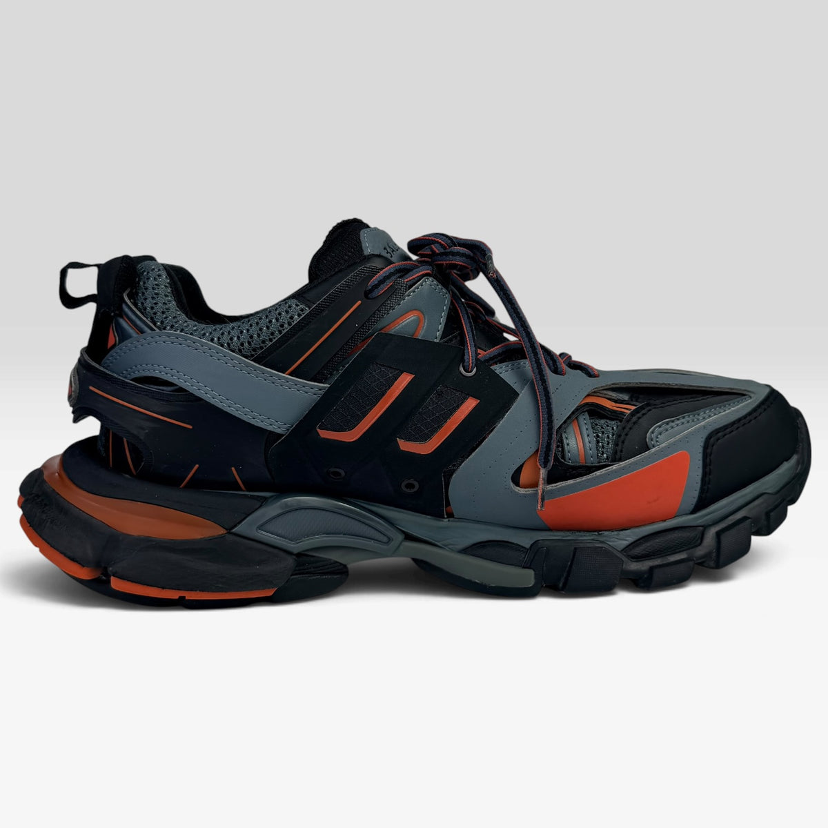 Balenciaga Track Dark Grey/Orange/Black – Incaltaminte Barbati BALENCIAGA în mărimile 42 la V STEALS – BALENCIAGA
