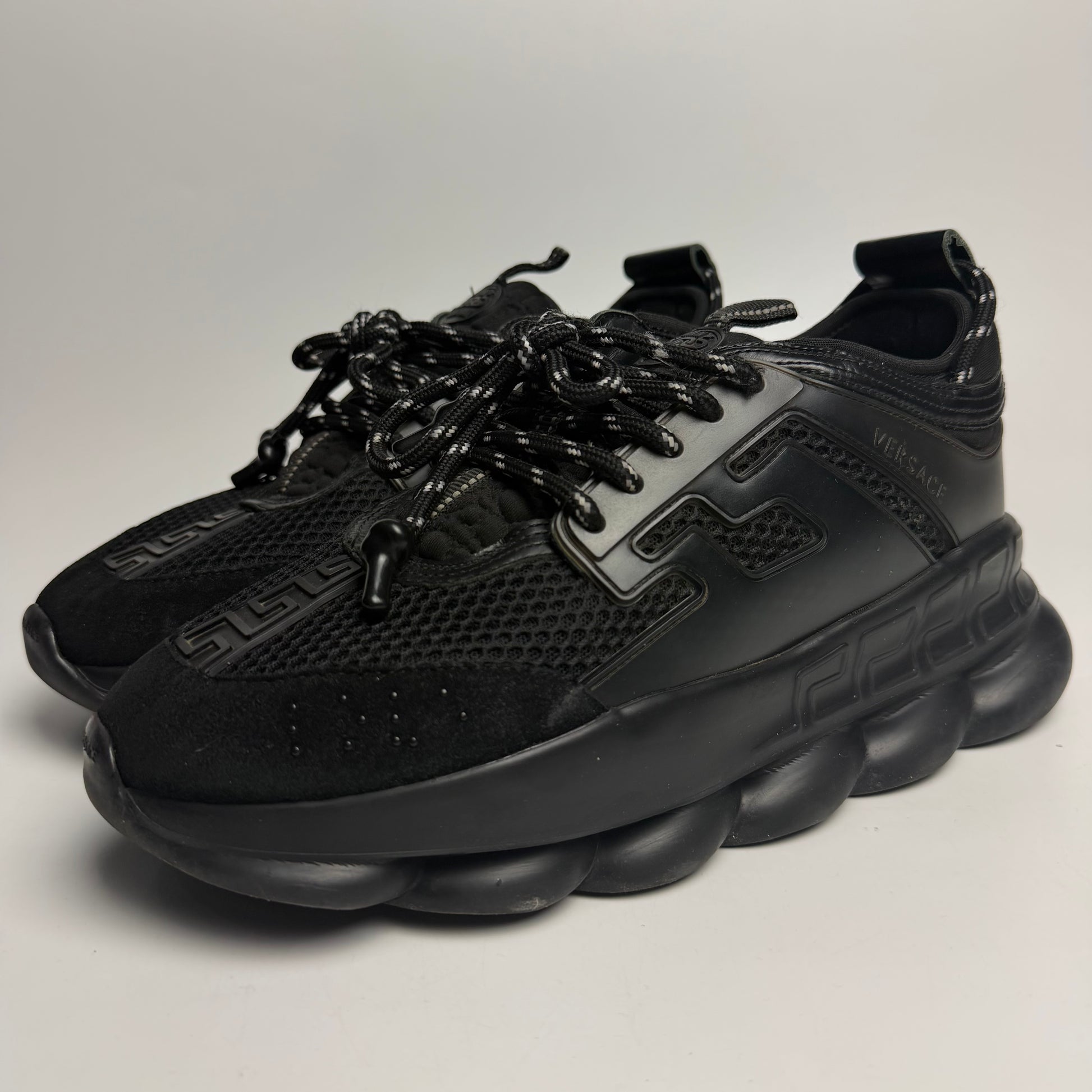 Versace Chain Reaction Black