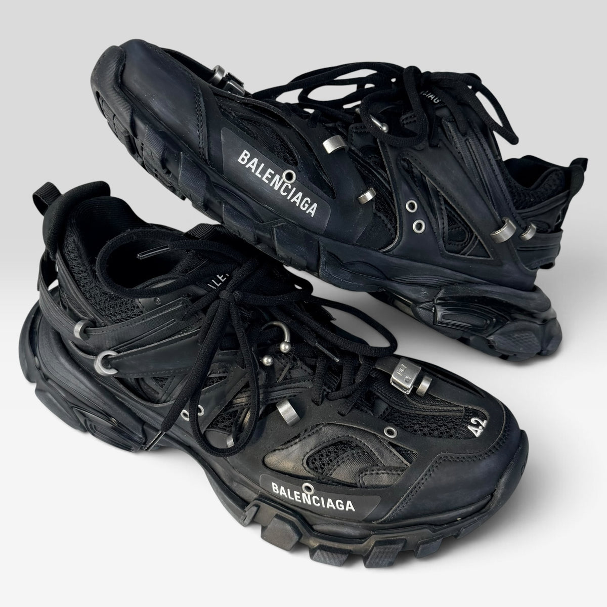 Balenciaga Track Piercing Black