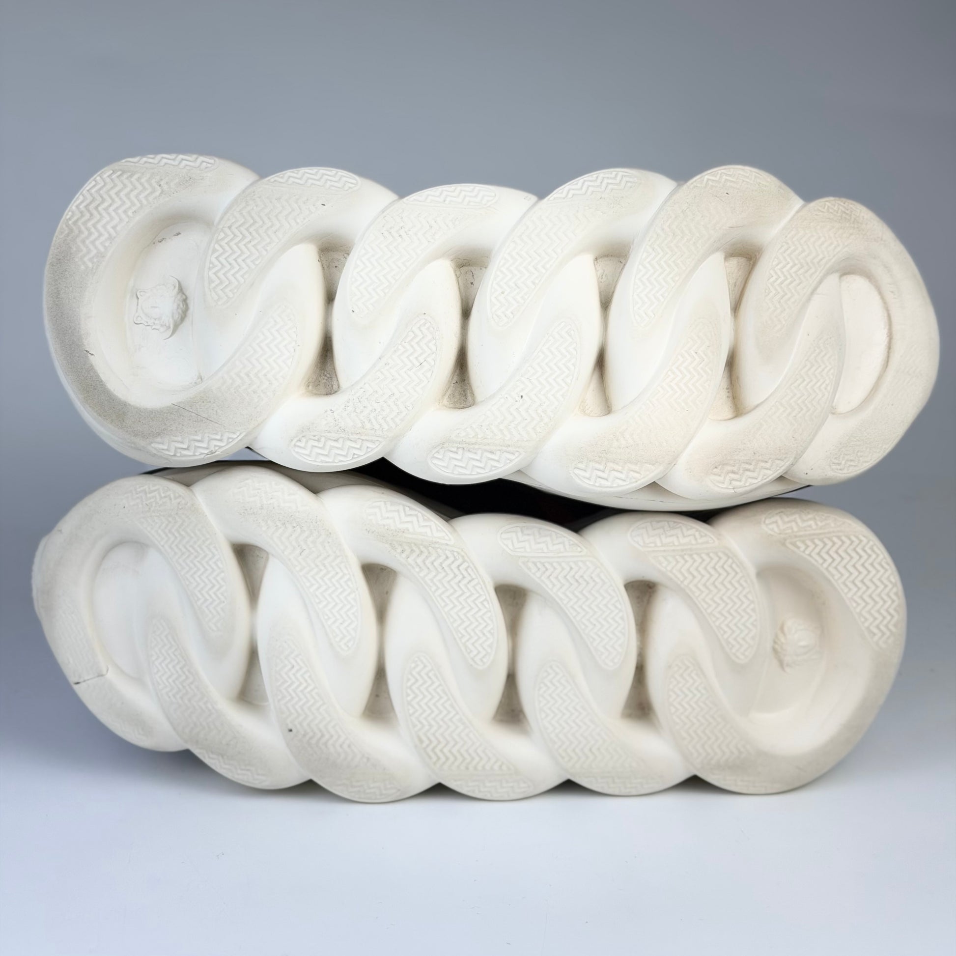 Versace Chain Reaction