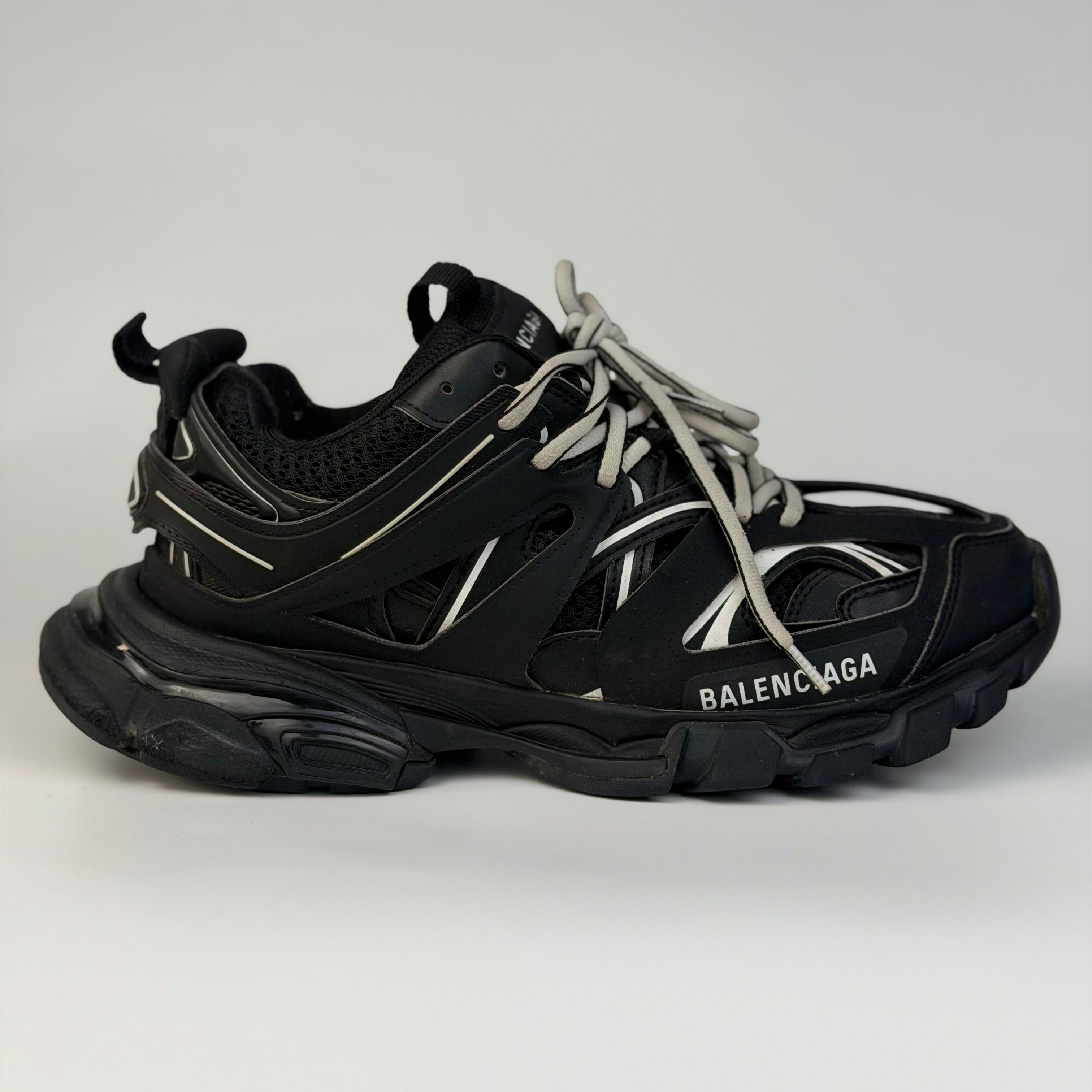 Balenciaga Track Black