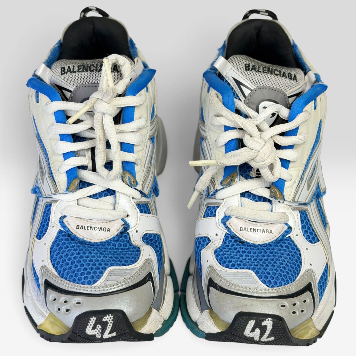 Balenciaga Runner Blue Sneakers, alb, detaliu material