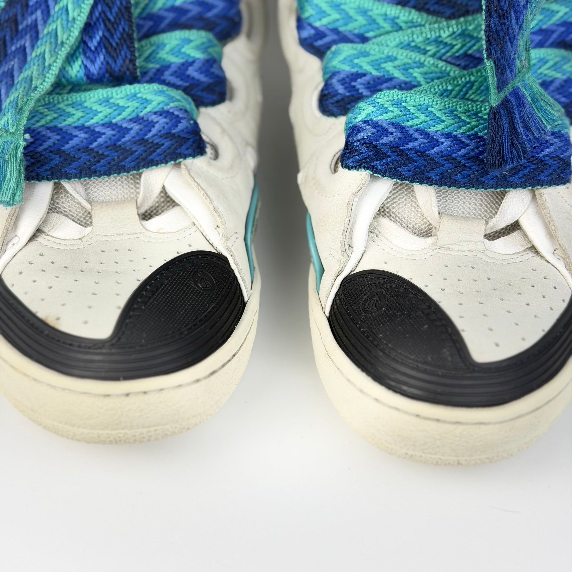 LANVIN sneakers – detaliu logo | VSTEALS